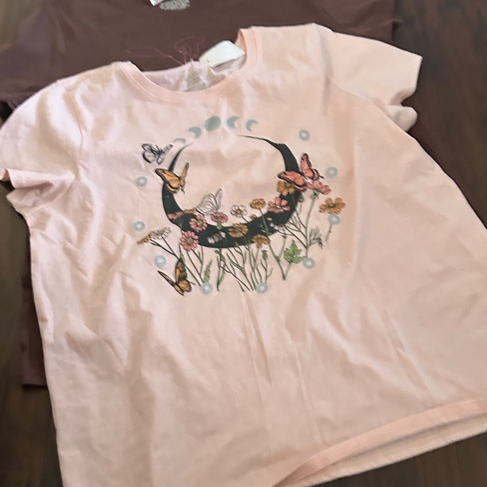 NWT Womens  XXL Graphic T-Shirts - Picture 5 of 11
